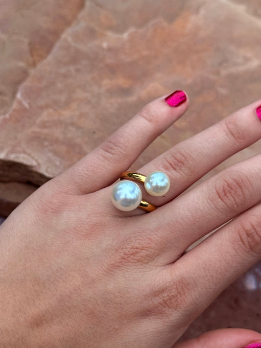 Statement Pearl Rings